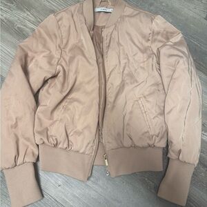 Vintage Ivy Revel Women's Quilted Bomber Jacket - Beige
